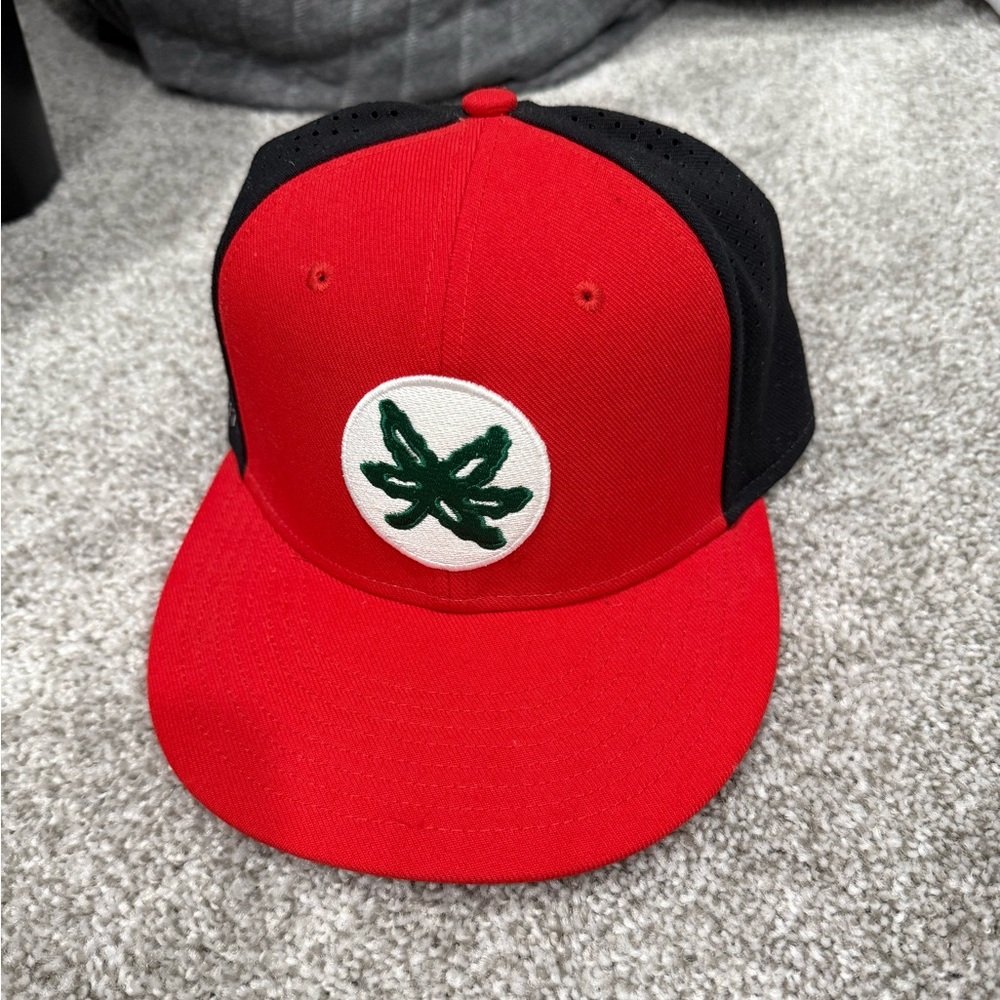 Nike Ohio State Buckeyes Dri-Fit Fitted Hat Sz M/L NWOT